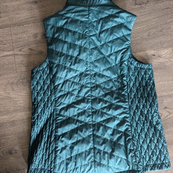 L.L. Bean cozy teal puffer vest - Picture 2 of 6